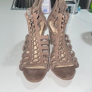 Vince Camuto heels